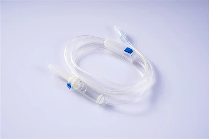 Infusionssæt med Y-type infusionssæt